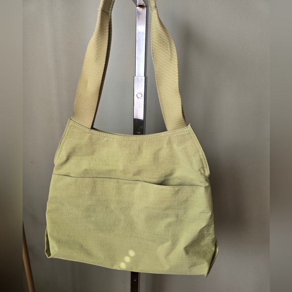 Baggallini Shoulder Bag lime green - Picture 5 of 10